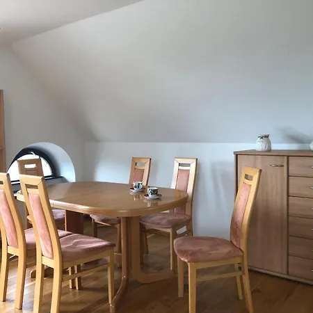 Neu Renovierte Wohnung In Alter Schule Hattgenstein Exterior foto