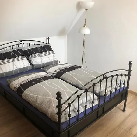 Neu Renovierte Wohnung In Alter Schule Hattgenstein Exterior foto