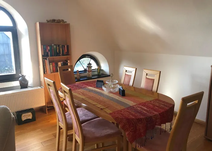 Neu Renovierte Wohnung In Alter Schule
