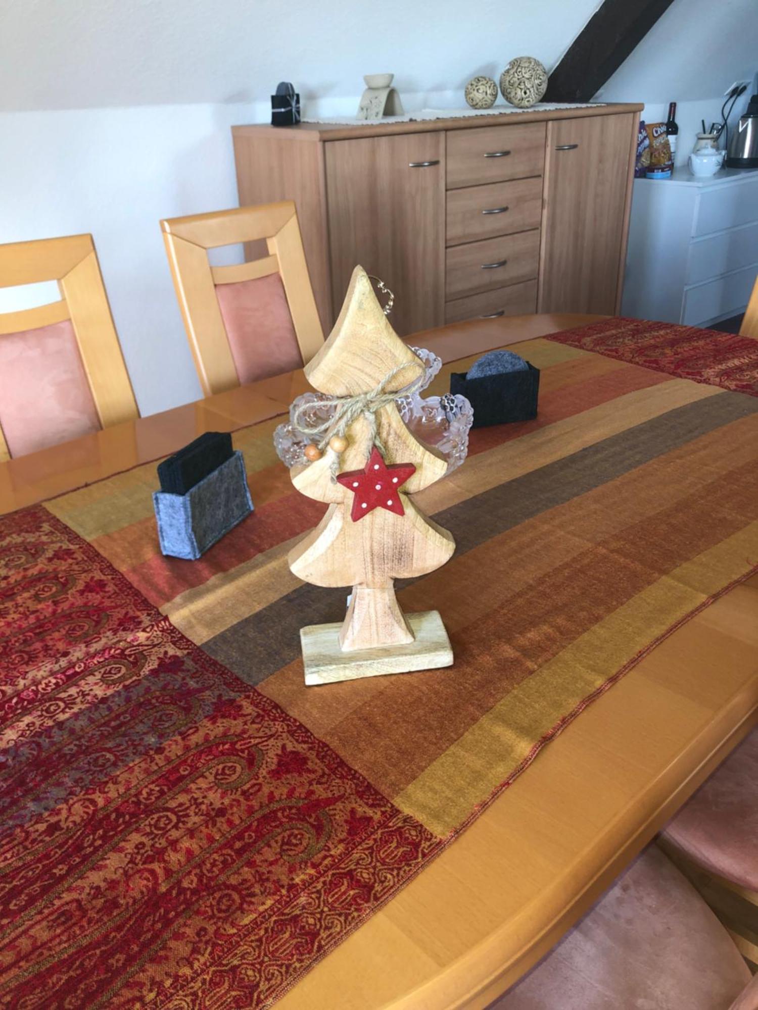 Neu Renovierte In Alter Schule * Hattgenstein